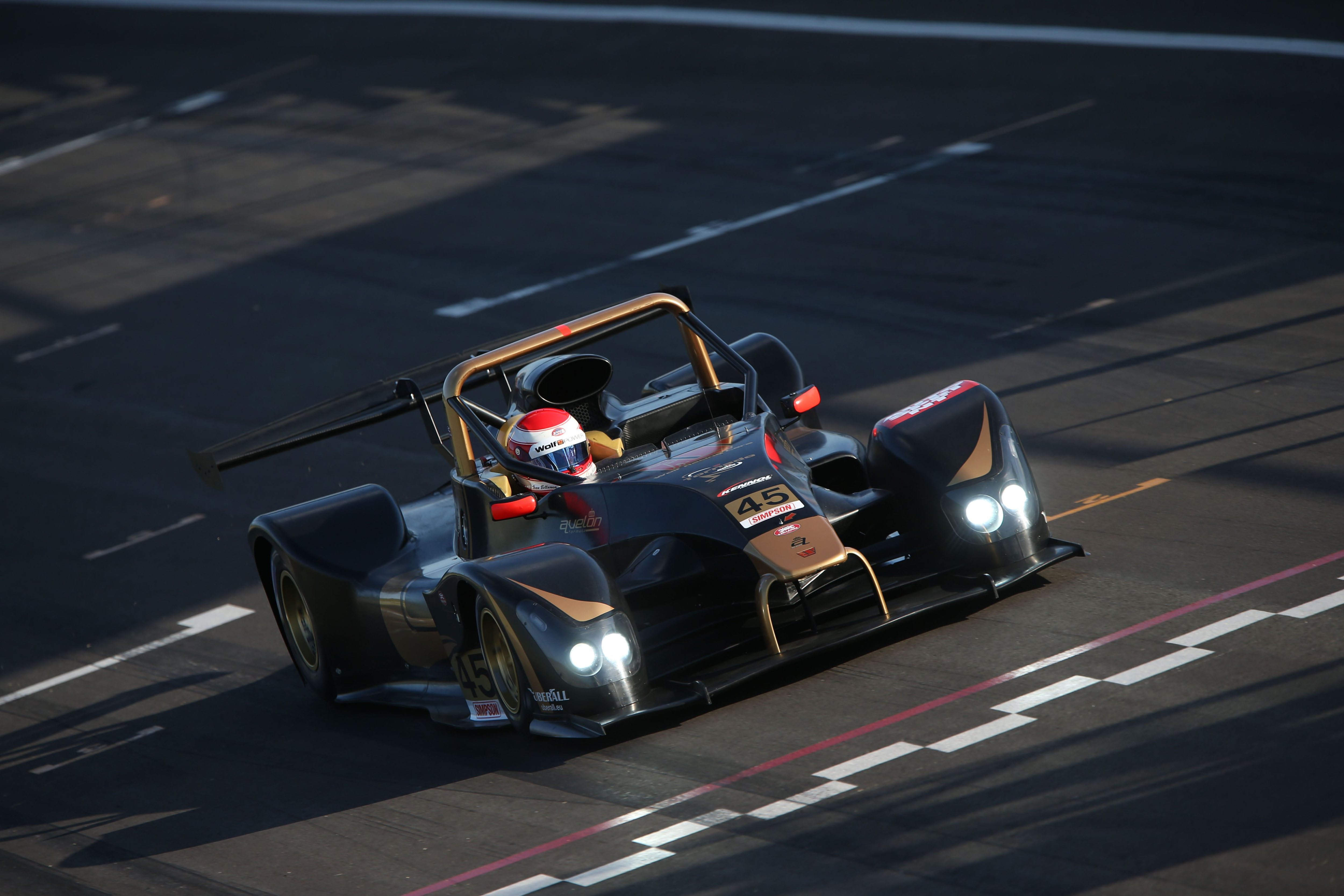 Ivan Bellarosa (Avelon Formula,Wolf GB08 Tornado-CNT #45)